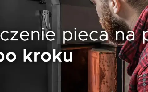 Mężczyzna w kratę pochyla się nad otwartym piecem na pellet, by dowiedzieć się, jak czyścić piec na pellet krok po kroku.